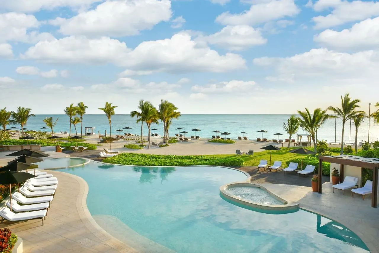 Rosewood Mayakoba Lafitte