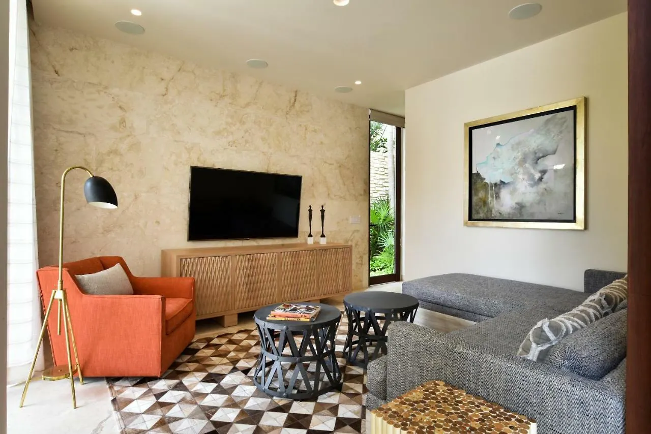 Rosewood Mayakoba Lafitte