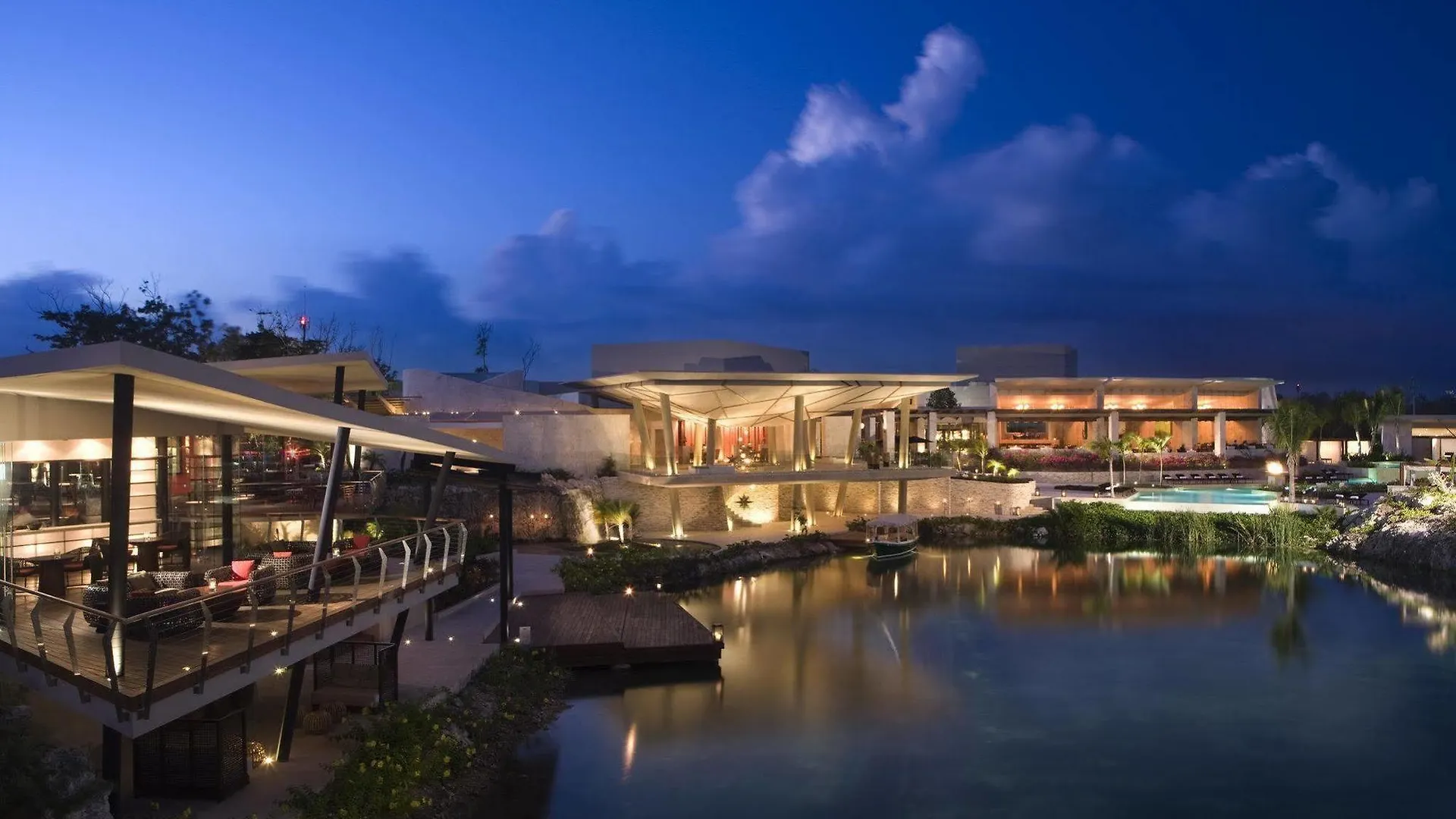 Rosewood Mayakoba Lafitte Resort