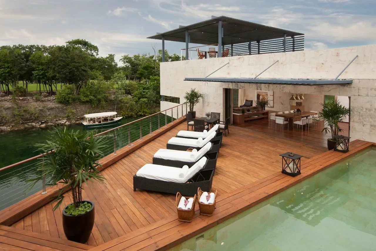 Rosewood Mayakoba Lafitte Resort