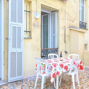 Large 2br Sunny 20 Meter Terrace Parking Shops Apartment Nice
